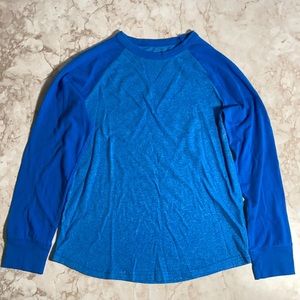 Cat & Jack | medium (8/10) | blue | long sleeves shirt w/ round neckline (kids)